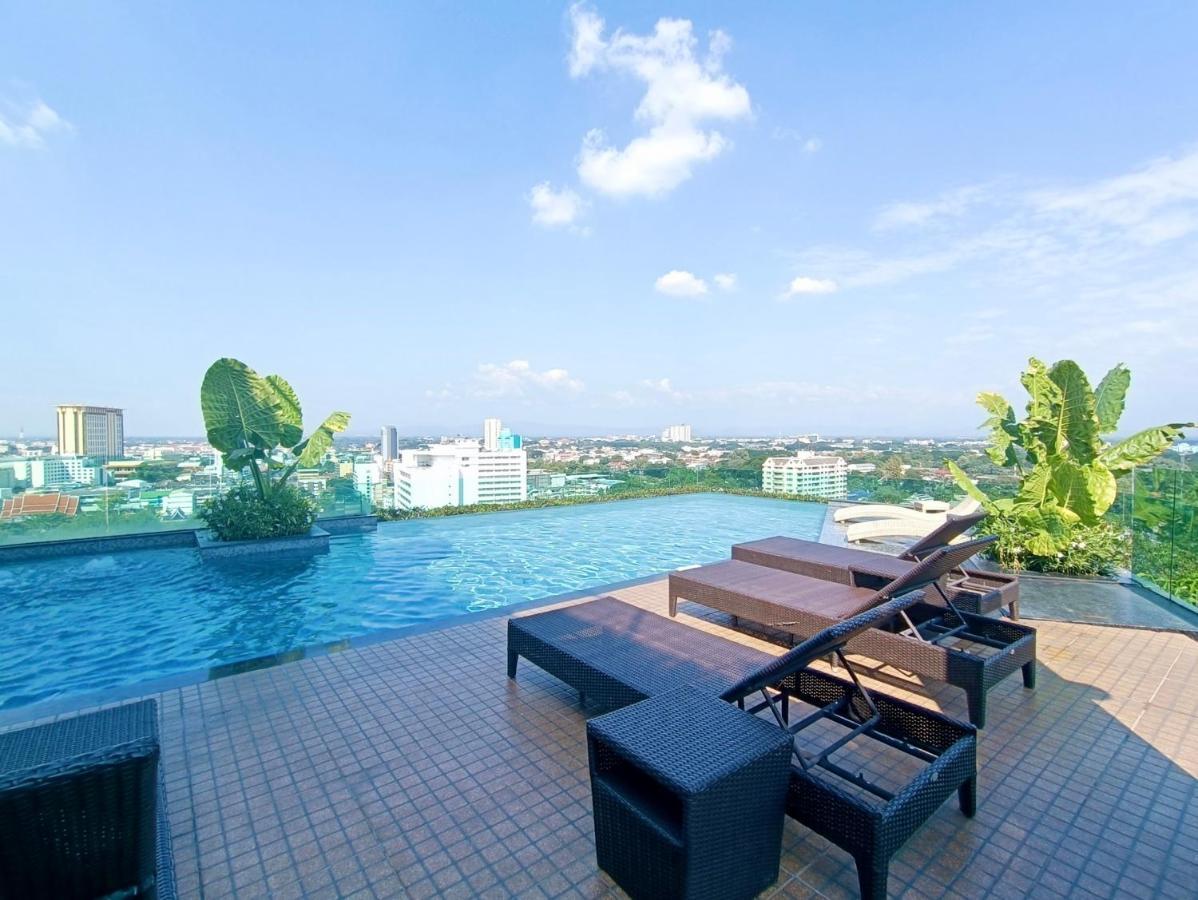 The Astra Condo City Center Chiang Mai Exterior photo