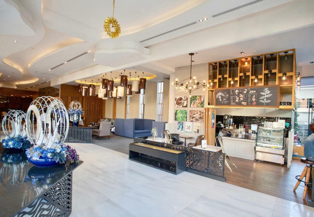 The Astra Condo City Center Chiang Mai Exterior photo